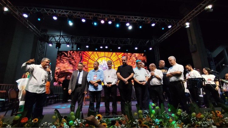 Campanha de Ora&ccedil;&atilde;o pela Fam&iacute;lia lan&ccedil;ada no Rio de Janeiro