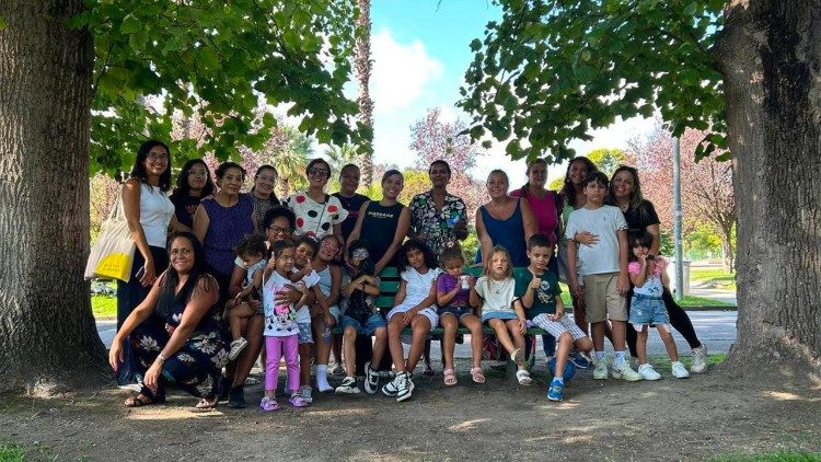  O grupo "POLH Brasilidade-Famílias com filhos plurilíngues" de Nápoles