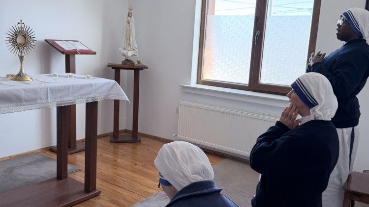 Литургия и конференция при сестрите на Майка Тереза в Плевен