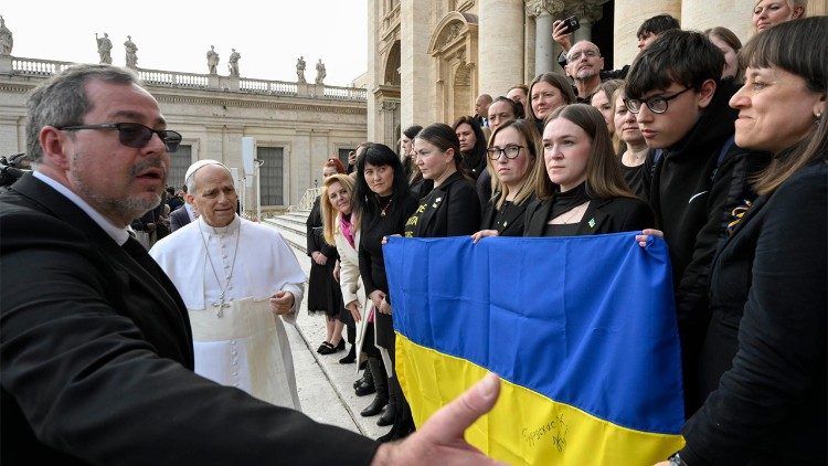 L'incontro del Papa con i familiari dei dispersi e prigionieri ucraini