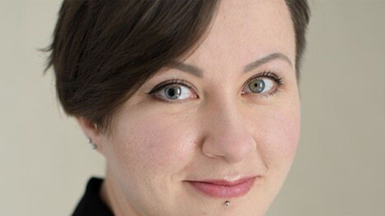 Iryna Shuvalova poetessa, studiosa e traduttrice ucraina