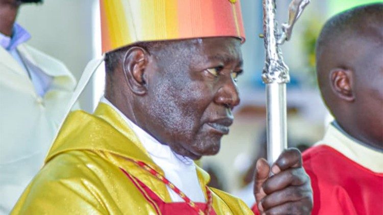 Hayati Kardinali Pengo Askofu Mkuu Mstaafu Jimbo kuu la Dar es Salaam.