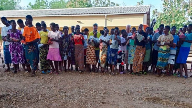 Les filles de l'internat des Soeurs de la Providence de Saint Ga&euml;tant