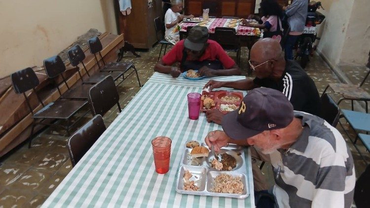 Comedores de atenci&oacute;n a las personas mayores y vulnerables 