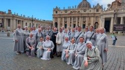 27 nazaretanek z Polski, Białorusi i Rosji przeżywa w Wiecznym Mieście miesiąc modlitwy, formacji 