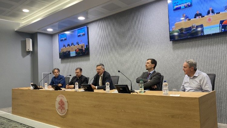 La presentazione del progetto di digitalizzazione dell'archivio