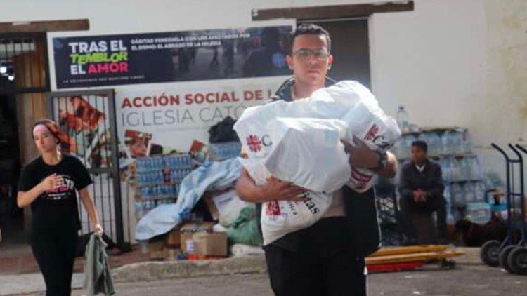 M&aacute;s de 3.300 voluntarios participan en las distintas operaciones de ayuda.