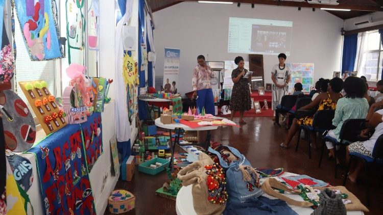 Exposi&ccedil;&atilde;o 