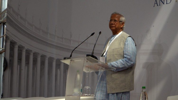  Professor Muhammad Yunus, Nobel Peace Prize winner and Emeritus Chief Adviser of Bangladesh