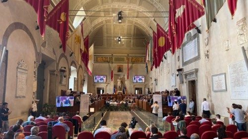 Firmata la “Dichiarazione di Roma”, un impegno sulle armi nucleari e sull'IA