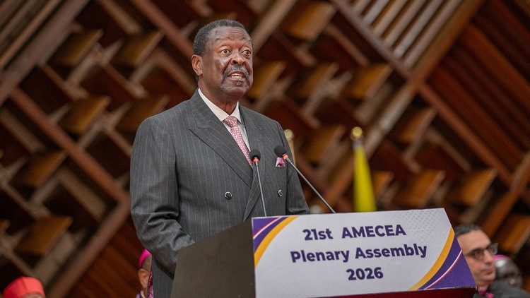 Mh. Wycliffe Musalia Mudavadi akifungua Mkutano wa 21 wa AMECEA.