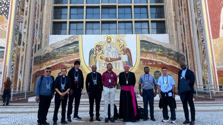 O Patriarca de Lisboa, dom Rui Val&eacute;rio, no Santu&aacute;rio de Aparecida