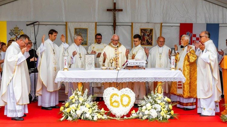 60. obljetnica svećeništva mons. Jurja Jezerinca (Foto: Josip Vuković)