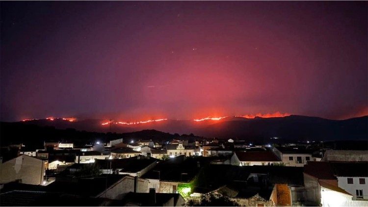 Incendios en &Aacute;vila