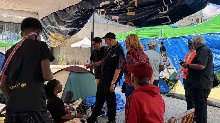 La Arquidi&oacute;cesis de Caracas en la atenci&oacute;n a las v&iacute;ctimas del terremoto 