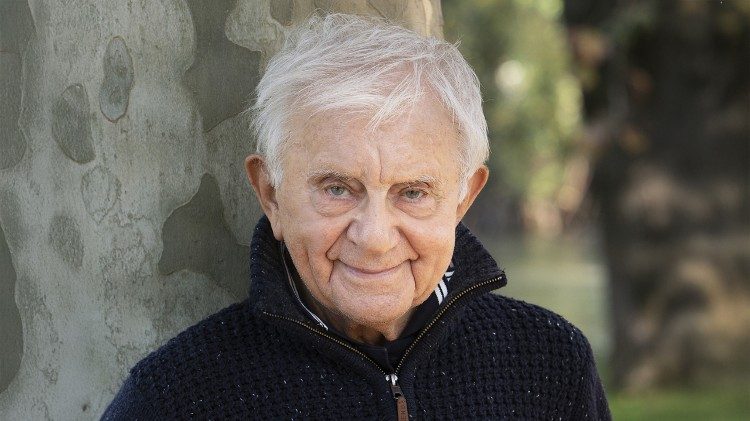 Don Antonio Mazzi, fondatore della comunità Exodus