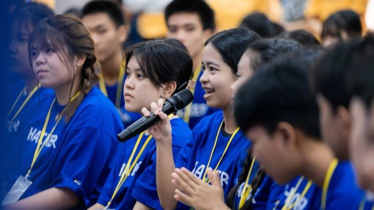 Youths taking inspiration from mentors at MISSION POSSIBLE Thailand Season 3, July 25, 2026. (Photo by Catholic Social Communications of Thailand)