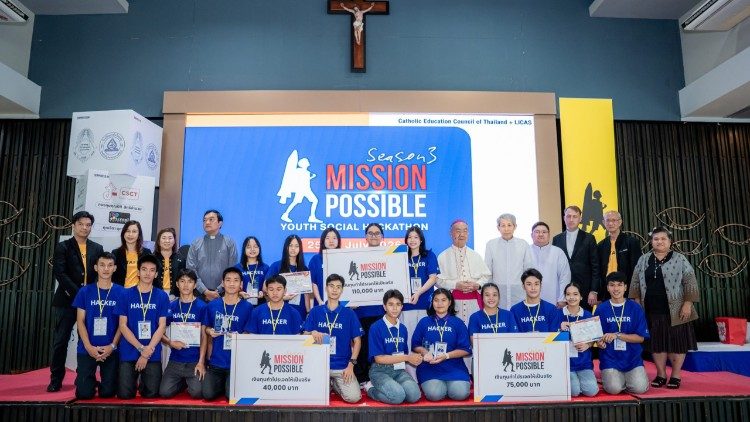 MISSION POSSIBLE is a flagship youth engagement program of LiCAS News, organized in collaboration with Catholic academic institutions and youth-oriented organizations. (Photo by Catholic Social Communications of Thailand)