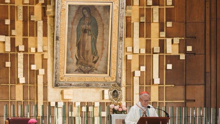 O cardeal Pietro Parolin durante a celebra&ccedil;&atilde;o no Santu&aacute;rio de Guadalupe