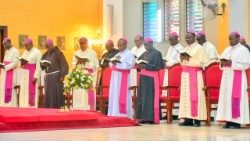 Baraza la Maaskofu Katoliki Tanzania, TEC: Askofu Ludovick Joseph Minde, ALCP/OSS ameendelea kuwa mfano wa mchungaji anayejenga Kanisa kupitia maisha ya sala, ibada na huduma ya kujitoa kwa watu wa Mungu