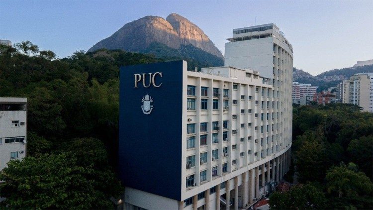 L'Université pontificale de Rio de Janeiro (Brésil)