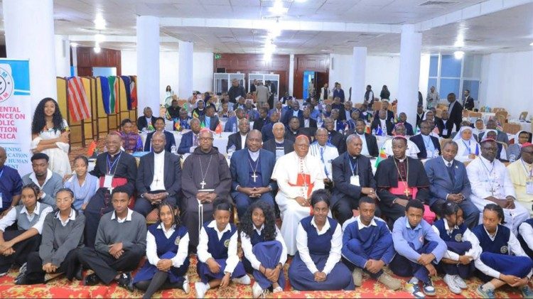 2026.08.08 SCEAM : Liyangani ya yambo ya kontina mpo na likambo ya mateya ya Katoliko, oyo esalemaki na Addis Abeba kobanda mokolo mwa 5 kino 8 ya sanza ya Agusto ya mobu moye 2026..