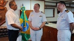 Dom Ildo Fortes, o Capelão Alexsandre e o Comandante  Maia  