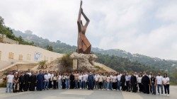 incontro-dei-giovani-con-ss-aram-i1.jpg