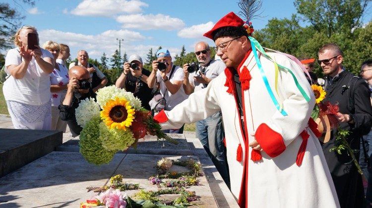 Shtegtar&euml;t n&euml; Jasna G&oacute;ra