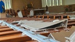 I danni provocati dal terremoto del 15 agosto scorso