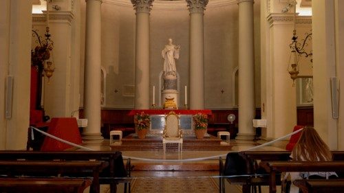 Preghiera, trepidazione laboriosit&agrave;, cos&igrave; San Marino aspetta Leone XIV