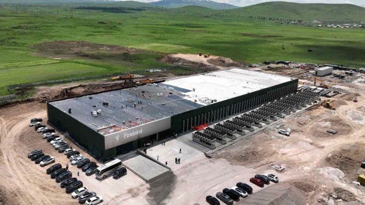 2026.08.24 Nuovo Centro IA a Hrazdan in Armenia