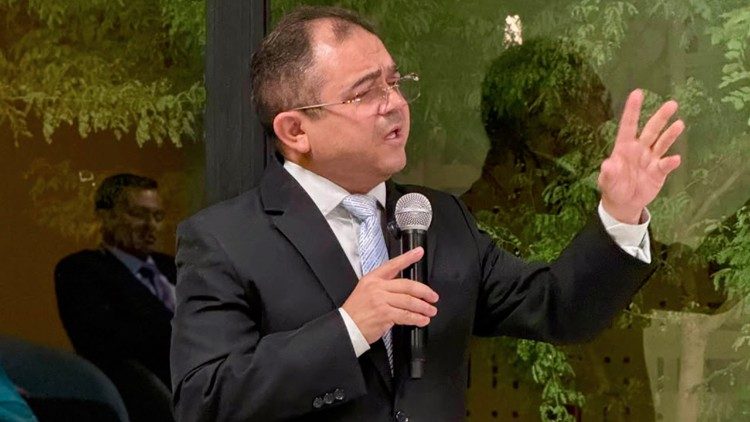 Dr. Jos&eacute; Lu&iacute;s 
