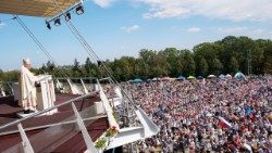 Եասնա Կորայի ուխտագնացութիւնը