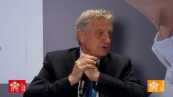 bernhard-scholz-00-08-25-21-immagine001.jpg