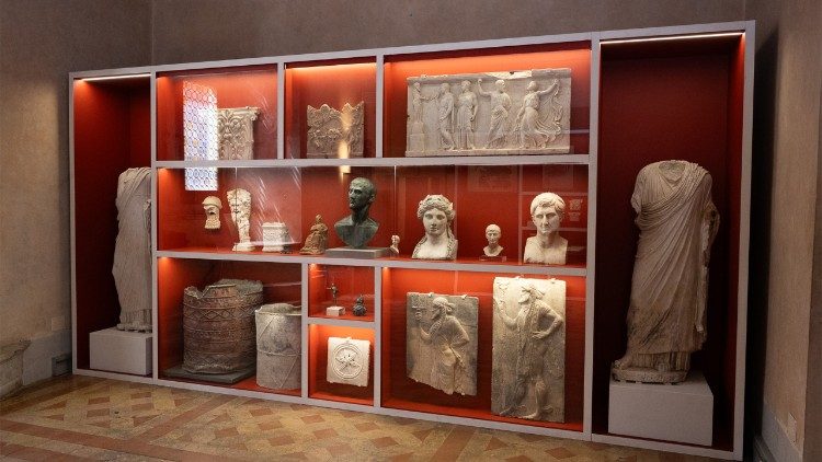 Sezione "La Wunderkammer".