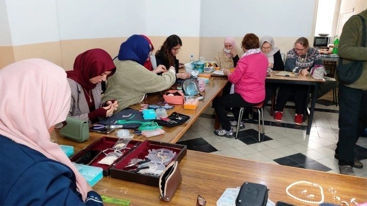 Un corso per le donne nel Centro di accoglienza e di amicizia delle suore agostiniane missionarie a Bab El Oued, ad Algeri