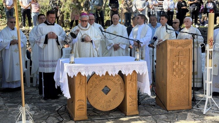 Misa pred crkvicom iz 1760. na Skradinskom buku (Foto: Ivo Kronja)