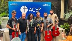 2026.04.11 Conferenza stampa, festa della resurrezione a Madrid