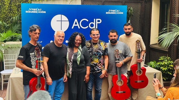 Gypsy Kings y Liz Mitchell