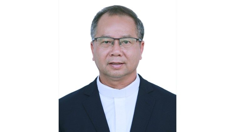 Gi&aacute;m mục ph&oacute; Gi&aacute;o phận Qui Nhơn