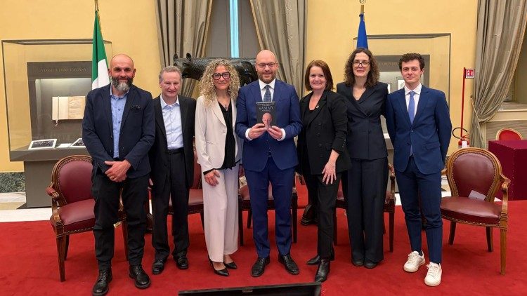 Un momento della presentazione a Montecitorio del libro su Sammy Basso