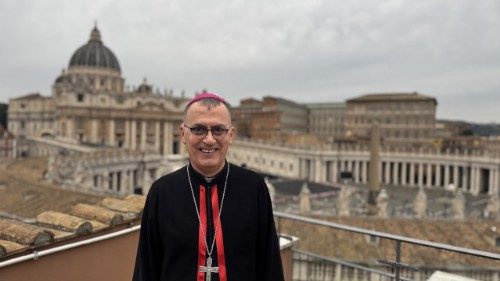 O Papa concede a Comunh&atilde;o Eclesi&aacute;stica ao Patriarca de Bagd&aacute; dos Caldeus