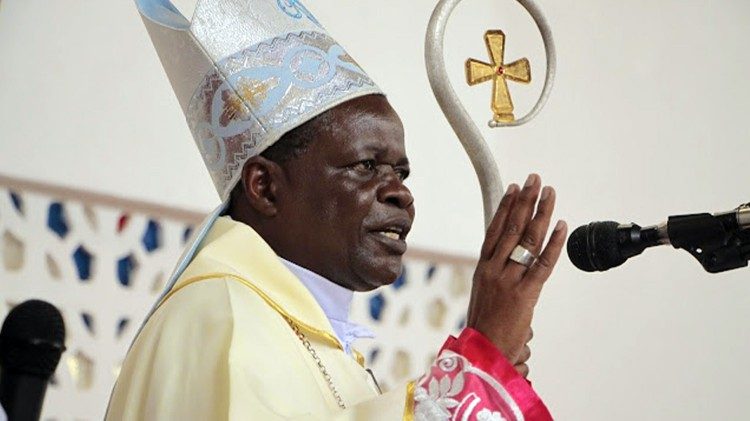 Askofu Bernardin Francis Mfumbusa