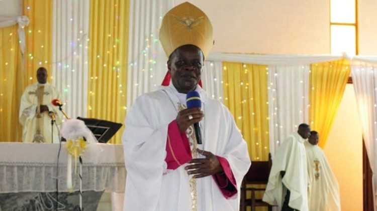 Askofu Mfumbusa 1962 hadi 2026