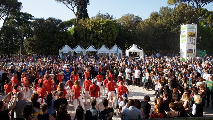 Un'immagine della scorsa edizione del Villaggio per la Terra