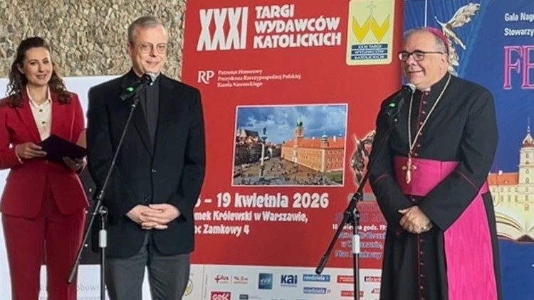 Podczas uroczystości otwarcia nuncjusz apostolski podzielił się osobistą refleksją nad wartością słowa pisanego