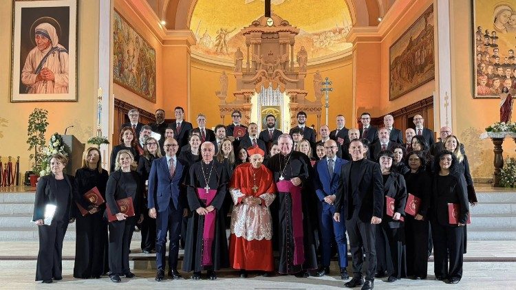 Kardinali Ernest Simoni. në Shkodër
