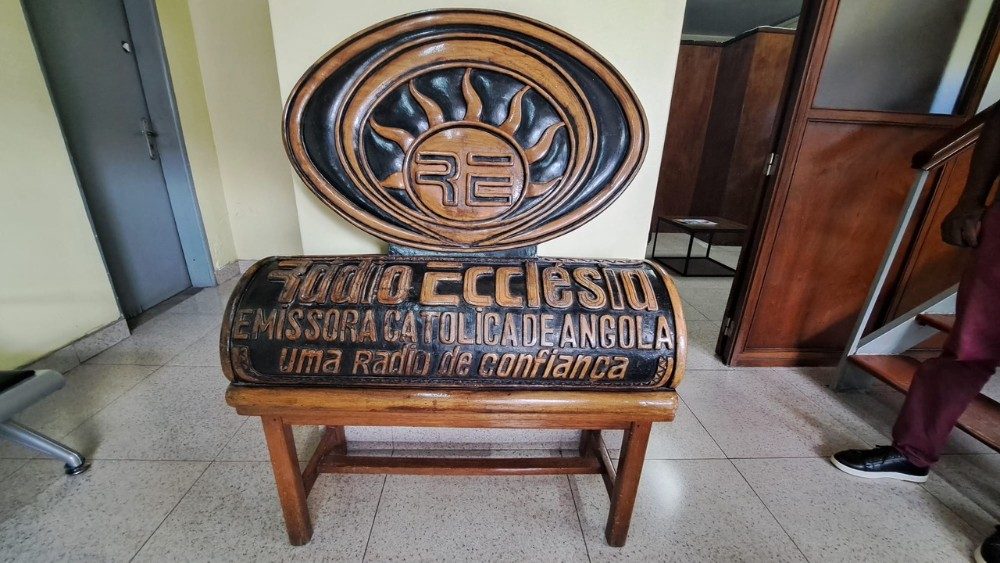 "Une radio de confiance", le logo de Radio Ecclesia, fondée en 1954. 