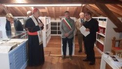 Il cardinale Stella benedice il Centro Studi Papa Luciani